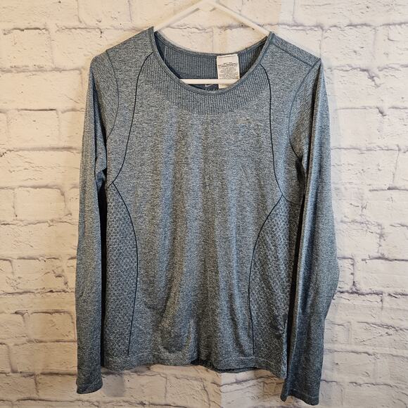 Nike Tops - Nike Shirt Womens L Dri-FIT Long Sleeve Green Heathered Seamless Thumbhole Top